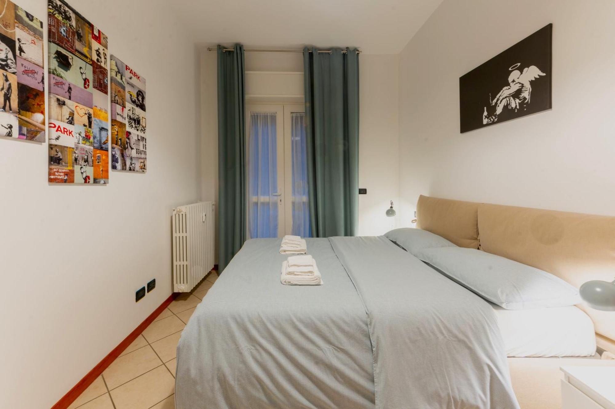 Holiday Apartment - Brescia Centro - Parcheggio Privato Exterior photo
